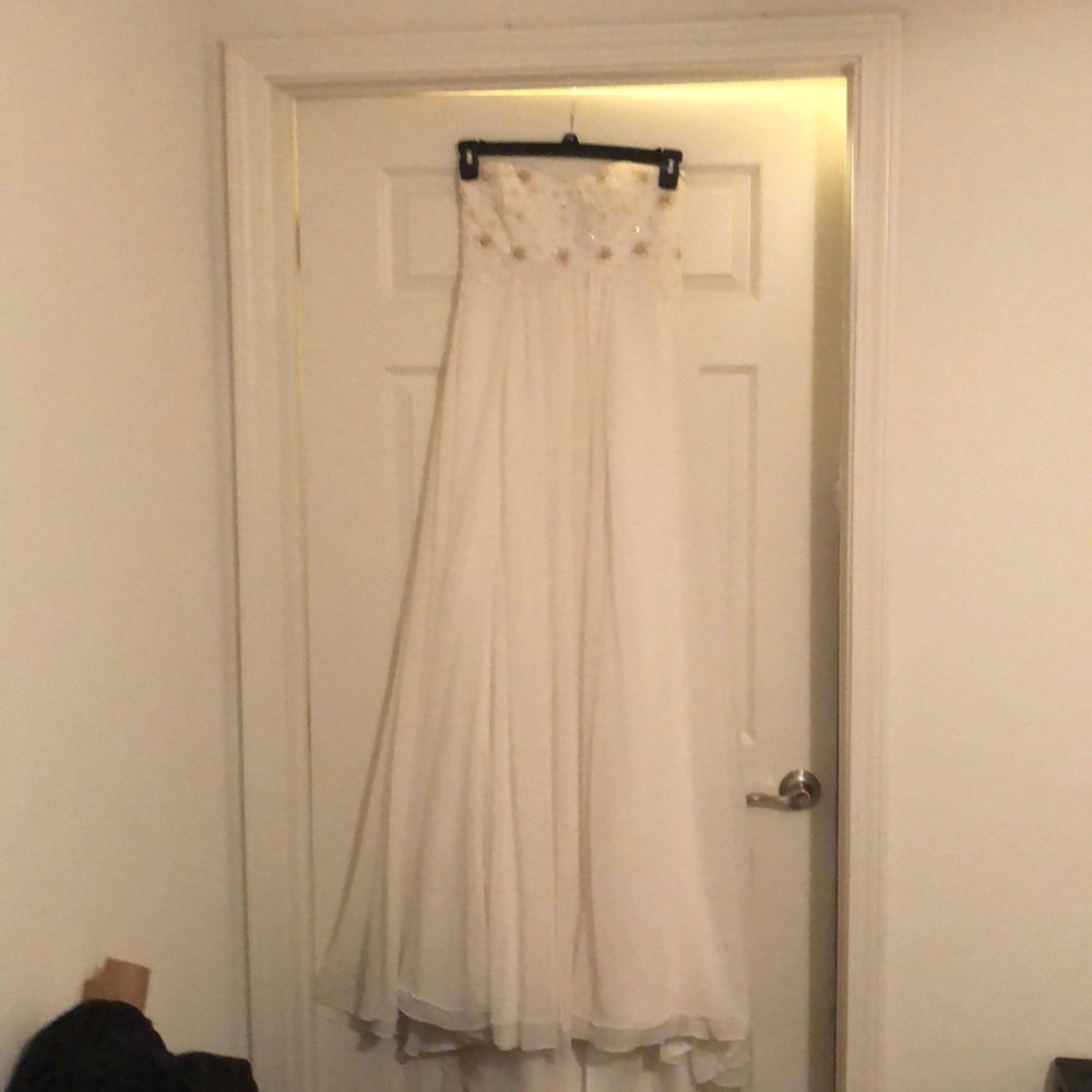Wedding dress